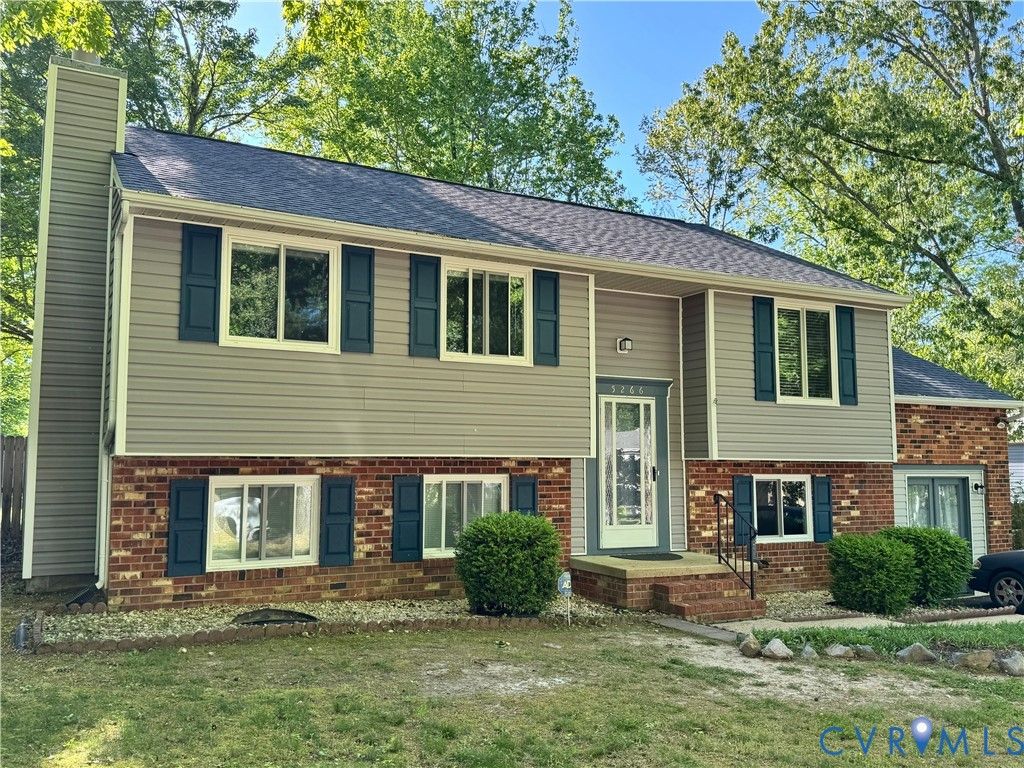 5266 Hallmark Dr, North Chesterfield, VA 23234