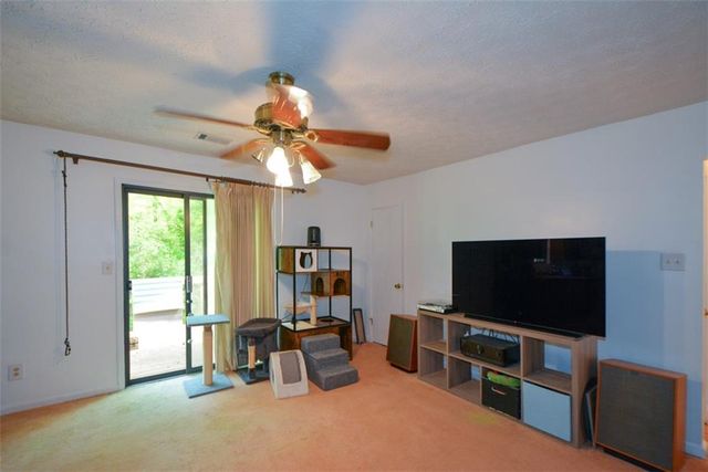 5224 McCarter Station, Stone Mountain, GA 30088