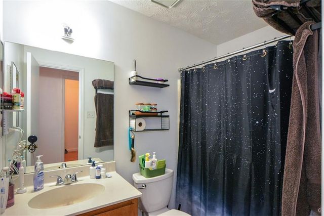 5224 McCarter Station, Stone Mountain, GA 30088