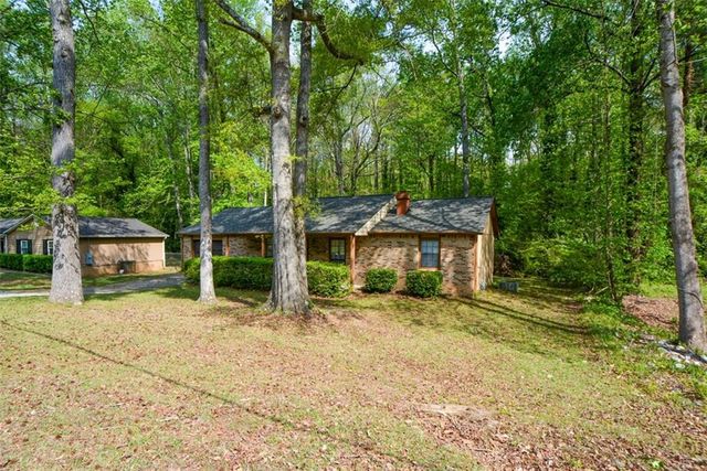 5224 McCarter Station, Stone Mountain, GA 30088
