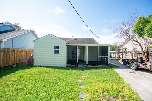 618 Louisiana Ave, Corpus Christi, TX 78404