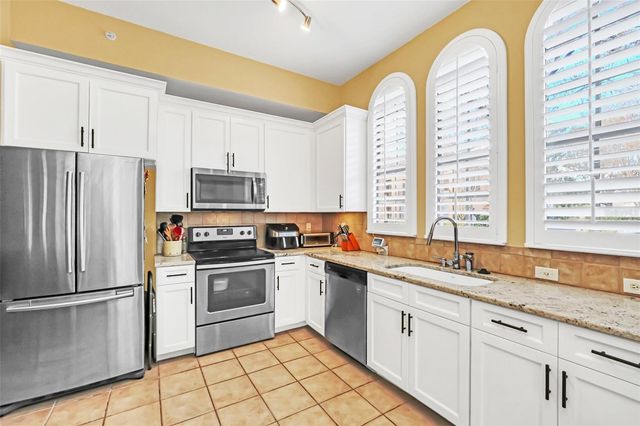 513 MIRASOL CIRCLE 101, Celebration, FL 34747