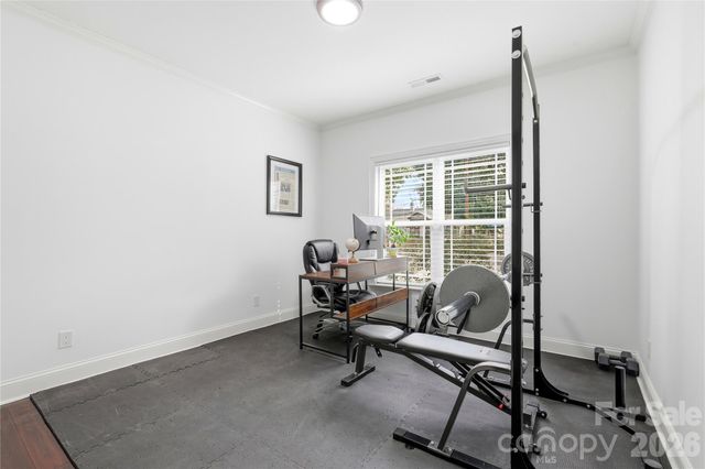 2224 Weyland Avenue, Charlotte, NC 28208