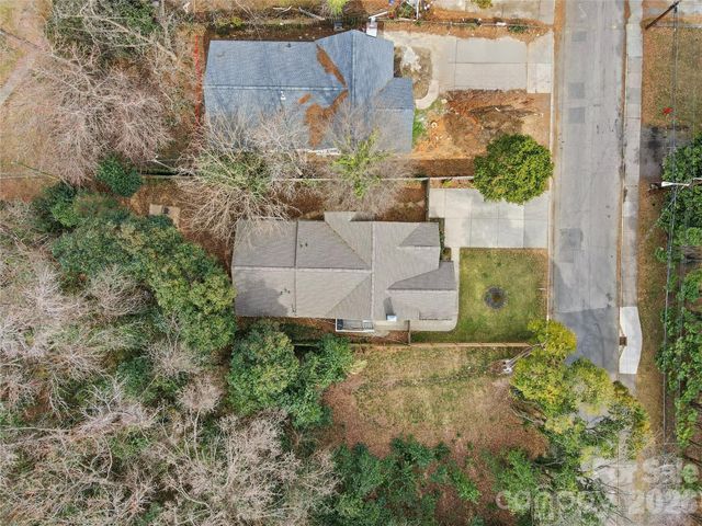 2224 Weyland Avenue, Charlotte, NC 28208