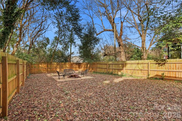 2224 Weyland Avenue, Charlotte, NC 28208