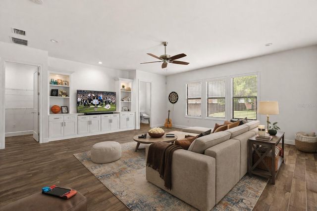 1420 DINGENS AVENUE, Windermere, FL 34786