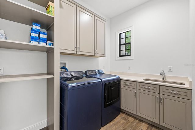 1420 DINGENS AVENUE, Windermere, FL 34786