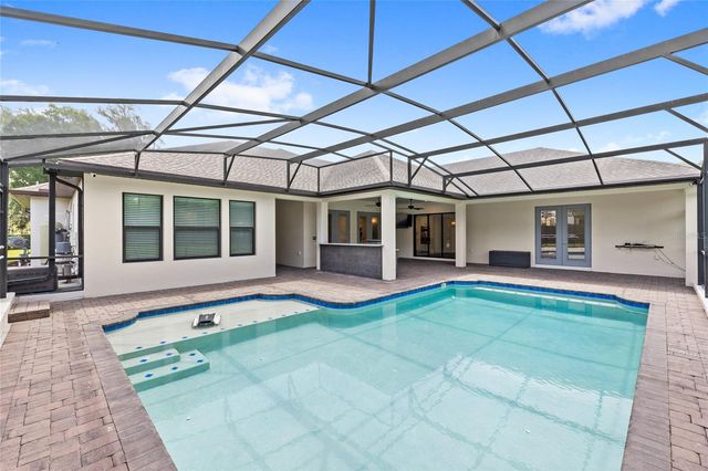 1420 DINGENS AVENUE, Windermere, FL 34786