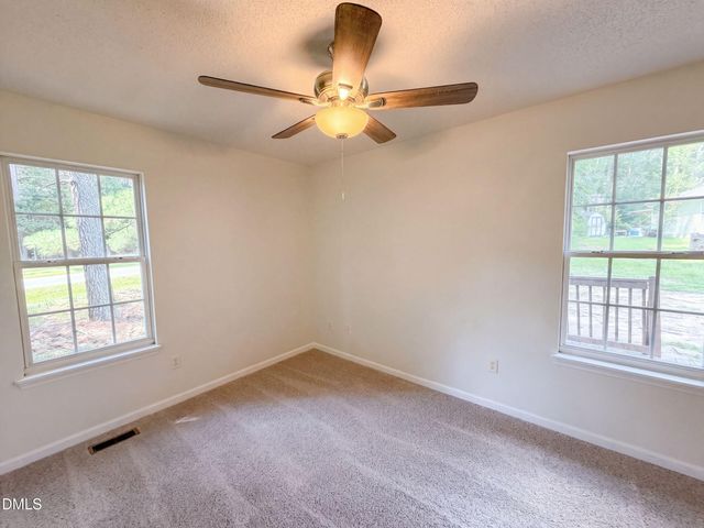 102 Jubilee Drive, Chapel Hill, NC 27516
