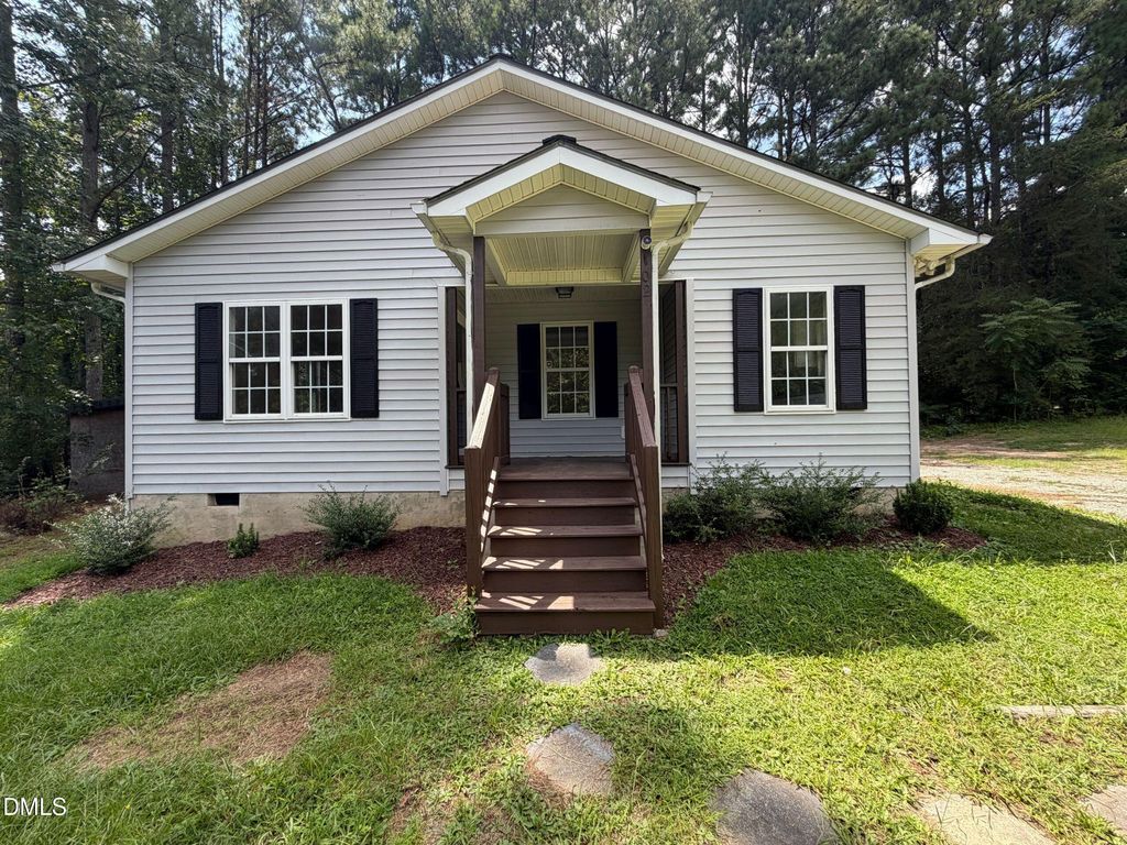 102 Jubilee Drive, Chapel Hill, NC 27516