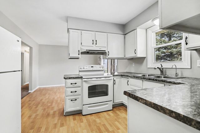 56846 Feather Court, Three Rivers, MI 49093