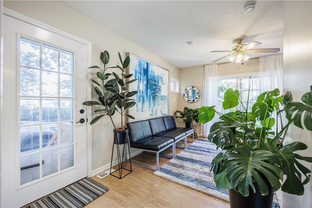 17 Leander Road, Rochester, NY 14612