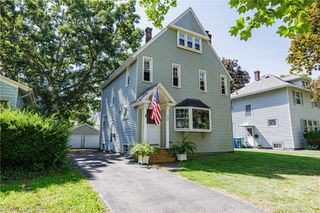 17 Leander Road, Rochester, NY 14612