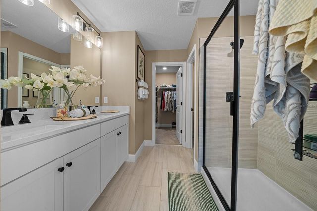 3916 SOUTHERN VISTA LOOP, St Cloud, FL 34772