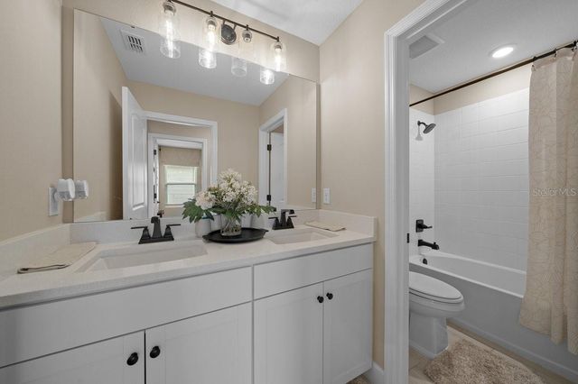 3916 SOUTHERN VISTA LOOP, St Cloud, FL 34772