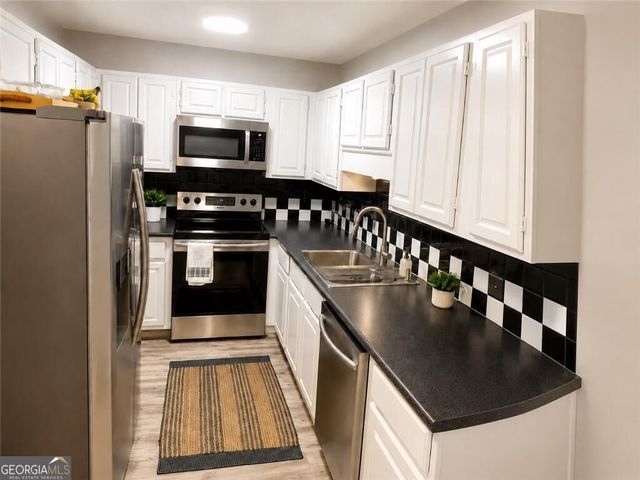 3203 Lenox Road NE 24, Atlanta, GA 30324