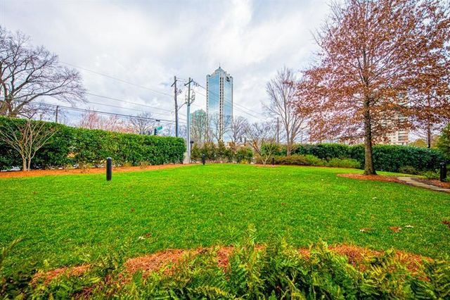 2795 Peachtree Road NE 1909, Atlanta, GA 30305