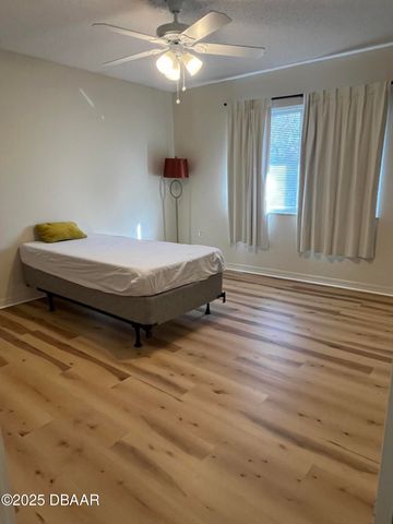 1601 Big Tree Rd Apt 205, Daytona Beach, FL 32119