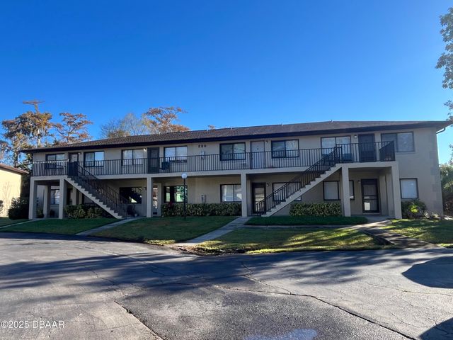 1601 Big Tree Rd Apt 205, Daytona Beach, FL 32119