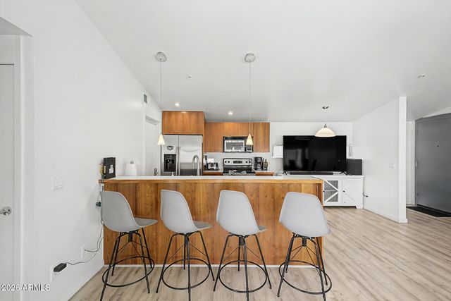 1111 W UNIVERSITY Drive 2020, Tempe, AZ 85281
