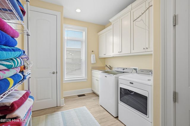 246 E First Street, Ocean Isle Beach, NC 28469