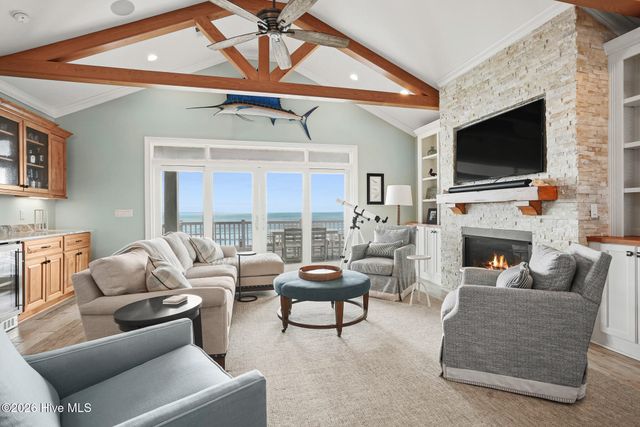 246 E First Street, Ocean Isle Beach, NC 28469