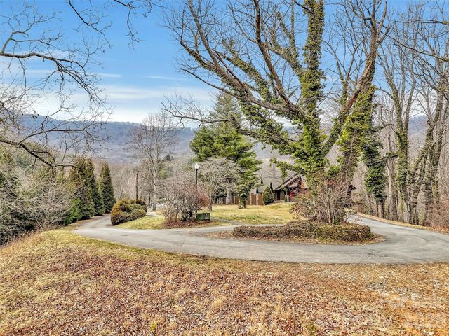 000 Cupp Lane, Waynesville, NC 28786