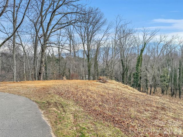 000 Cupp Lane, Waynesville, NC 28786