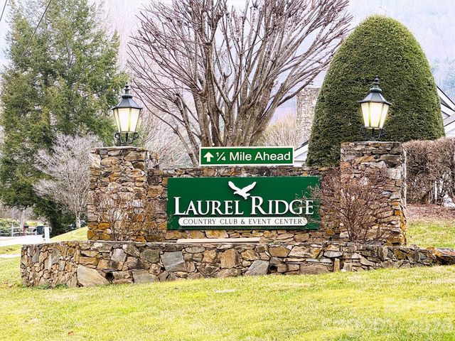 000 Cupp Lane, Waynesville, NC 28786