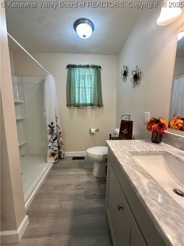 282 Hidden Valley Road, Chapmanville, WV 25508