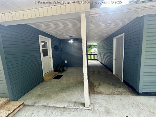 282 Hidden Valley Road, Chapmanville, WV 25508