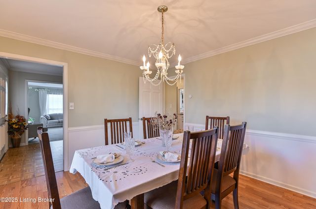 218 Cambridge Station Rd, Louisville, KY 40223