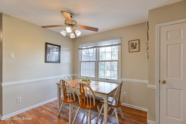 218 Cambridge Station Rd, Louisville, KY 40223