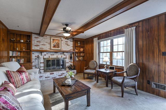 218 Cambridge Station Rd, Louisville, KY 40223