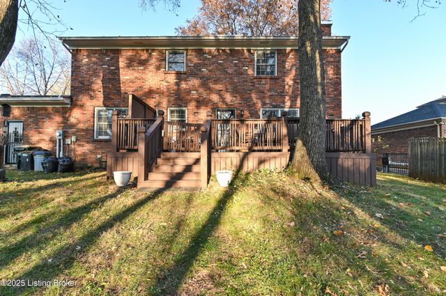 218 Cambridge Station Rd, Louisville, KY 40223