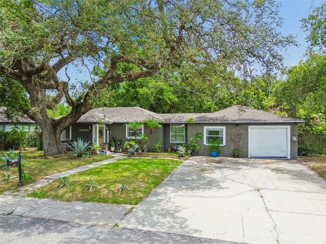7307 N HUNTLEY AVENUE, Tampa, FL 33604