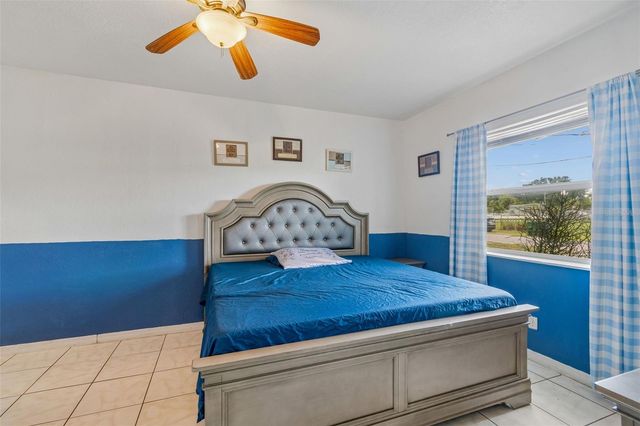 7307 N HUNTLEY AVENUE, Tampa, FL 33604