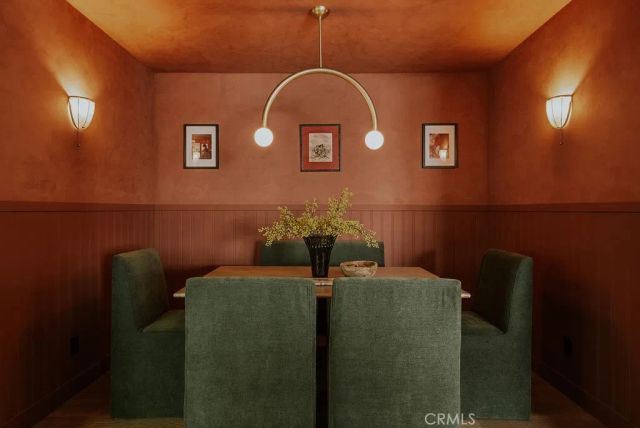 4048 Tivoli Avenue, Los Angeles, CA 90066