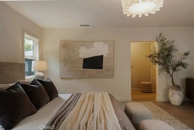 4048 Tivoli Avenue, Los Angeles, CA 90066