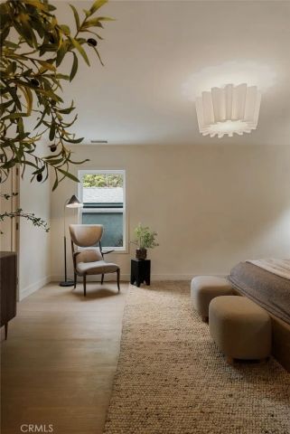 4048 Tivoli Avenue, Los Angeles, CA 90066