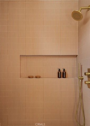 4048 Tivoli Avenue, Los Angeles, CA 90066