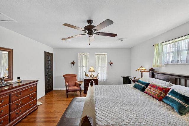 2406 1st Place, Vero Beach, FL 32962