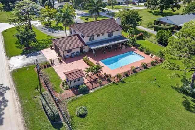 2406 1st Place, Vero Beach, FL 32962