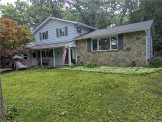 696 Summit Drive, Webster, NY 14580