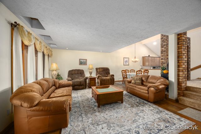 190 N Patterson Road, Wayland, MI 49348