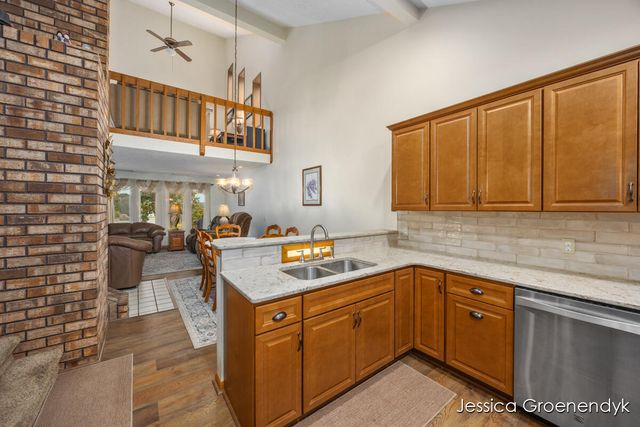 190 N Patterson Road, Wayland, MI 49348