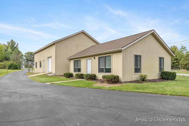 190 N Patterson Road, Wayland, MI 49348