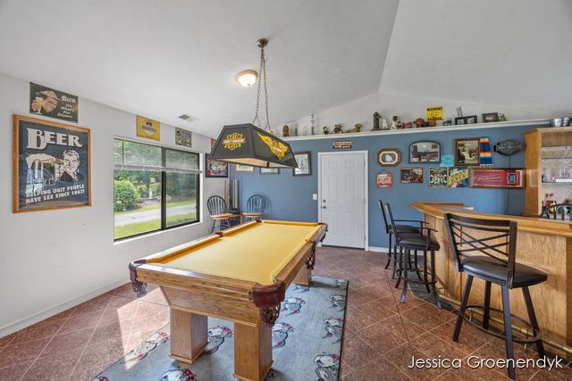 190 N Patterson Road, Wayland, MI 49348