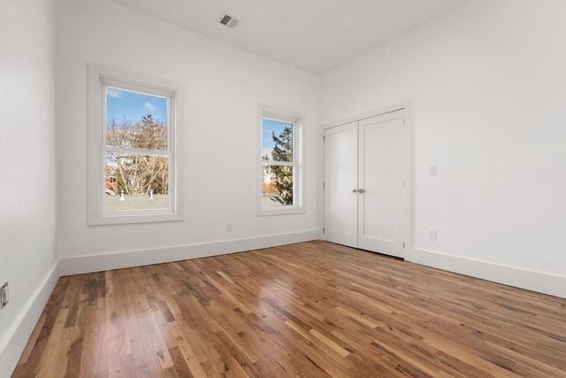 120 Regent St 5, Boston, MA 02119