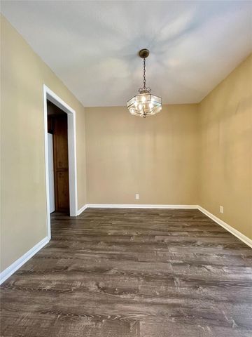 241 Crestwood Street, Clute, TX 77531